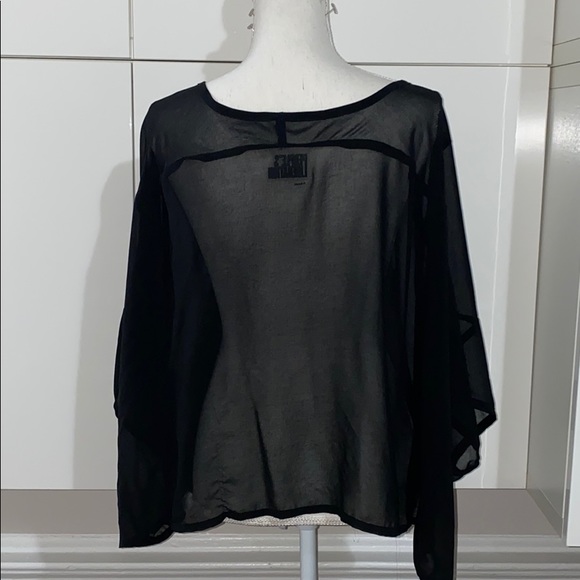 Flowy Top - Picture 3 of 4